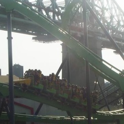 Six Flags La Ronde - coaster cobra