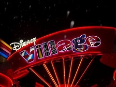 Disneyland Paris - Disney Village - 002
