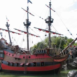 Disneyland Park - Adventurland - bateau captain crochet
