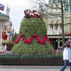 Disneyland Park - Animations - Joyeuse Paques