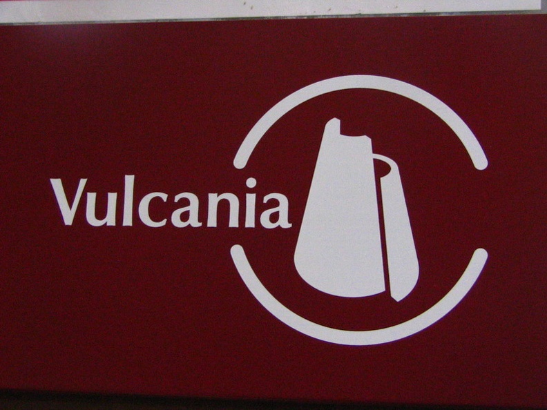 Vulcania_-_Parc_du_volcanisme_-_002..jpg