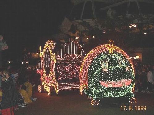 Disneyland_Park_-_029.jpg