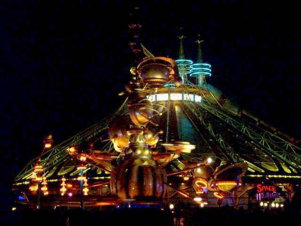 Disneyland Park - 051